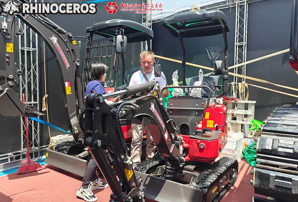 Rhinoceros MY10-8 Mini Excavator Rhinoceros MY10-8 Mini Excavator for small construction and landscaping jobs