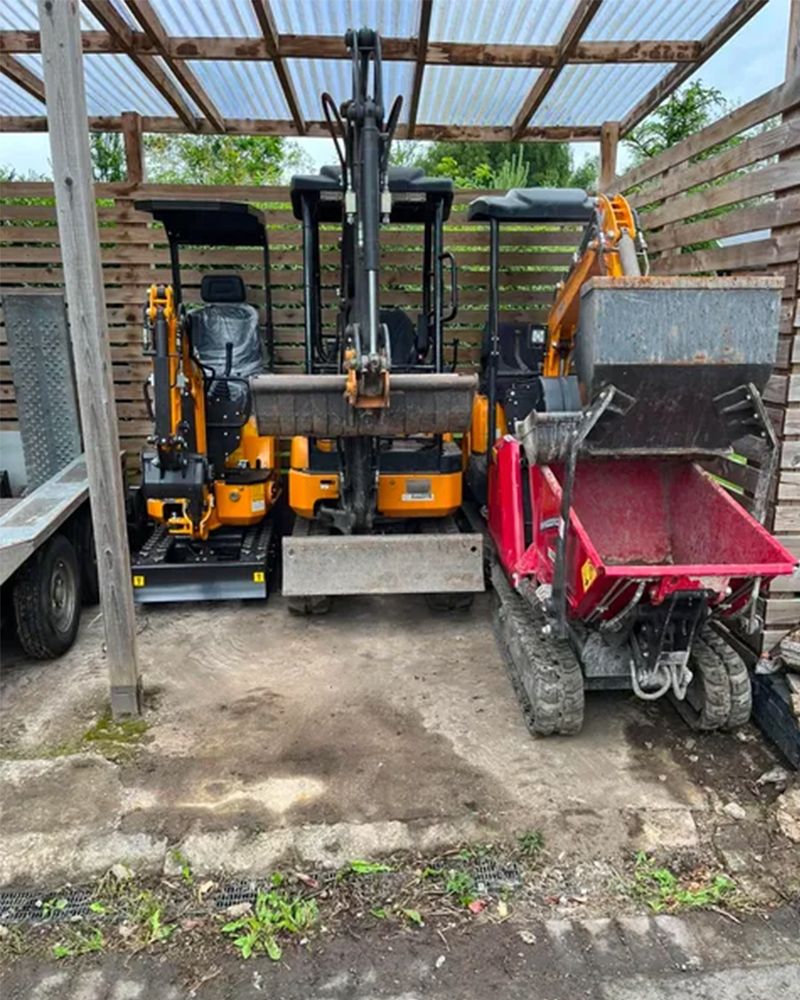 rhinoceros-mini excavator.jpg