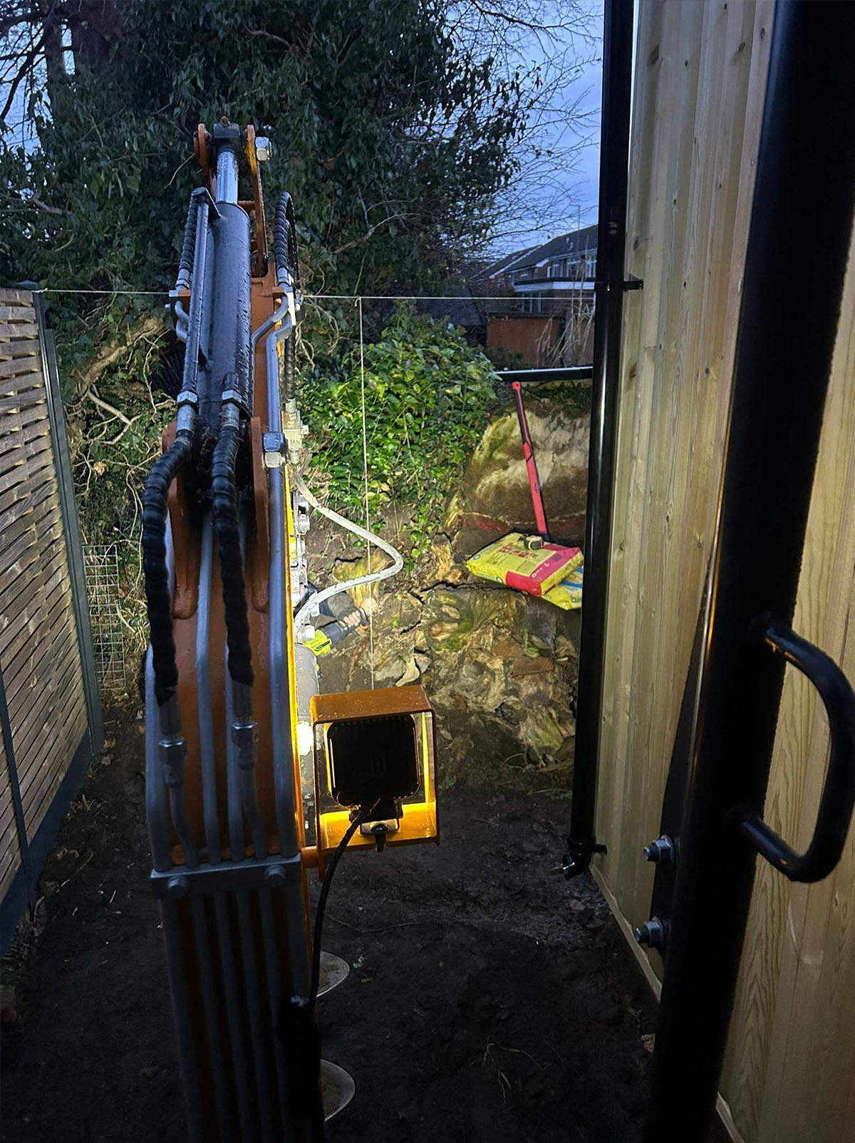 1782180718528166.jpg XN12-9 small excavator.jpg